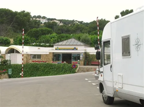 camping-cala-gogo-calonge-u2olg