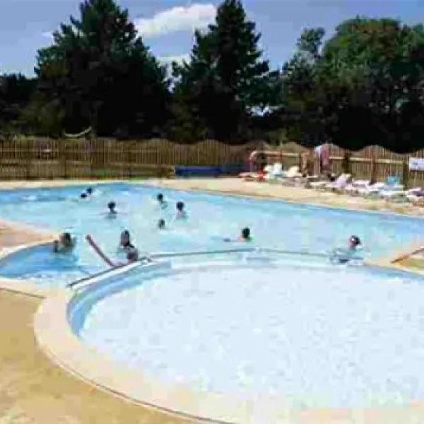 flower-camping-le-kergariou-clohars-carnot-oti0i