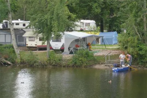 camping-halbinsel-burg-seehausen-a-staffelsee-nzdly