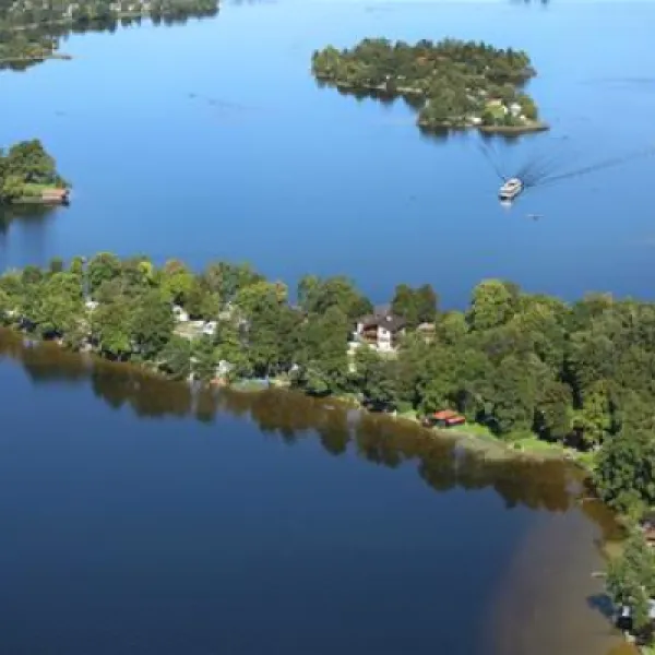 camping-halbinsel-burg-seehausen-a-staffelsee-xinxr