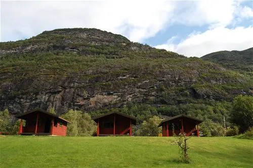 lunde-gard-camping-aurland-hite9