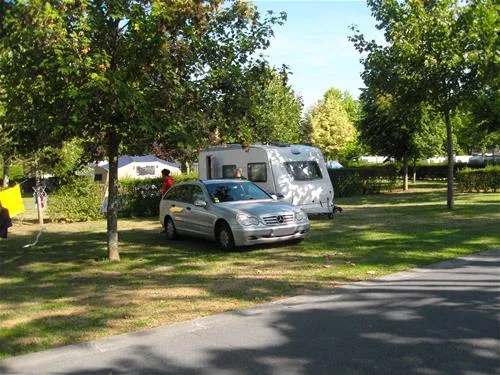 camping-municipal-chlonsenchampagne-umvks