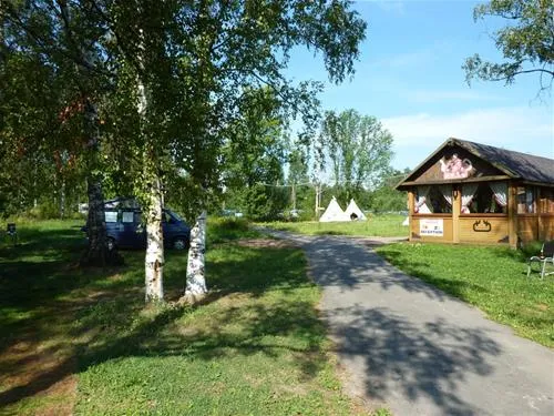 camptom-shuvalovka-st-petersburg-r5rez