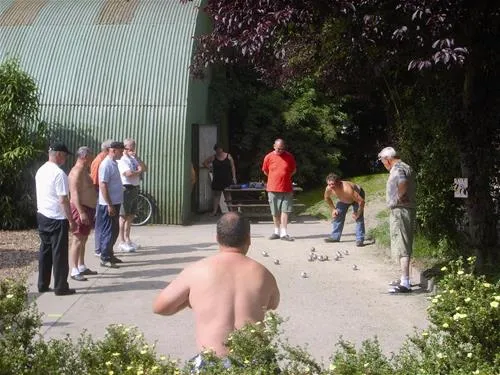 camping-fort-bedmar-de-klinge-7af9u