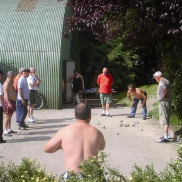 camping-fort-bedmar-de-klinge-7af9u