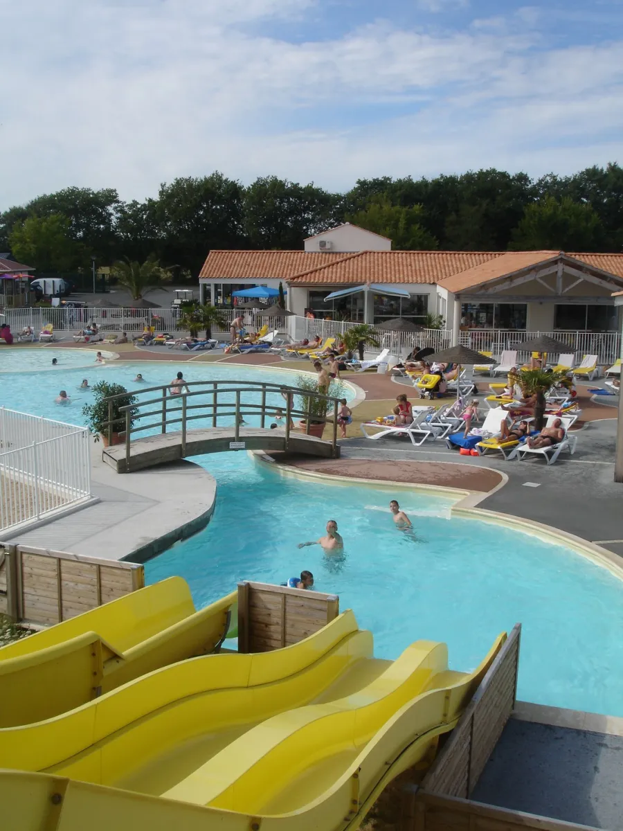 camping-loyada-talmont-saint-hilaire-rdimz