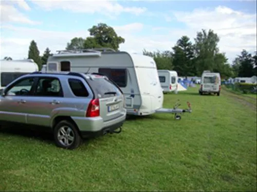 camping-manoir-de-la-bas-aischeenrefail-2cap3