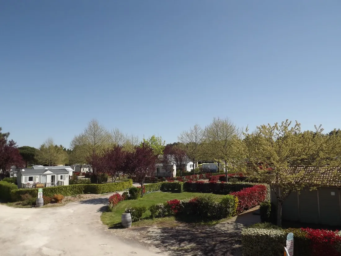 camping-le-paradou-parcoul-hy5ne