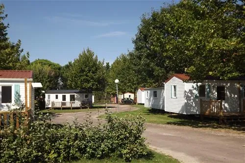camping-le-paradou-parcoul-llg4r