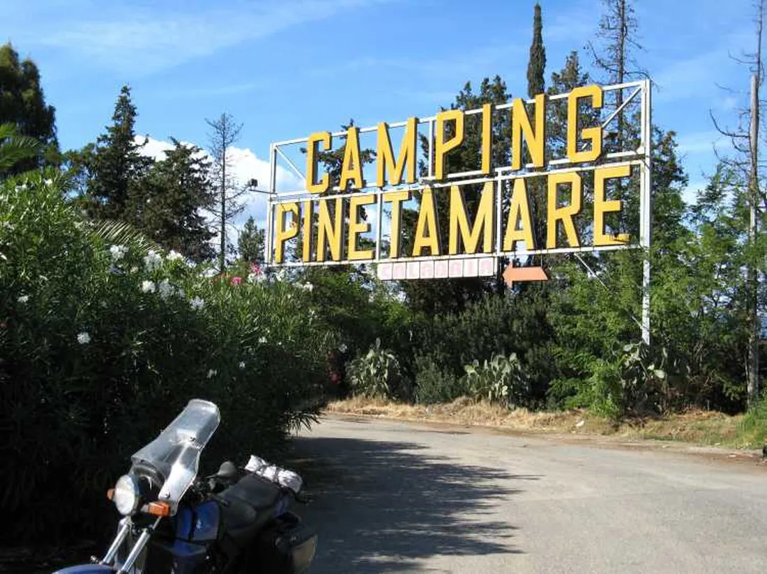 campeggio-pineta-mare-pizzo-uv6v5
