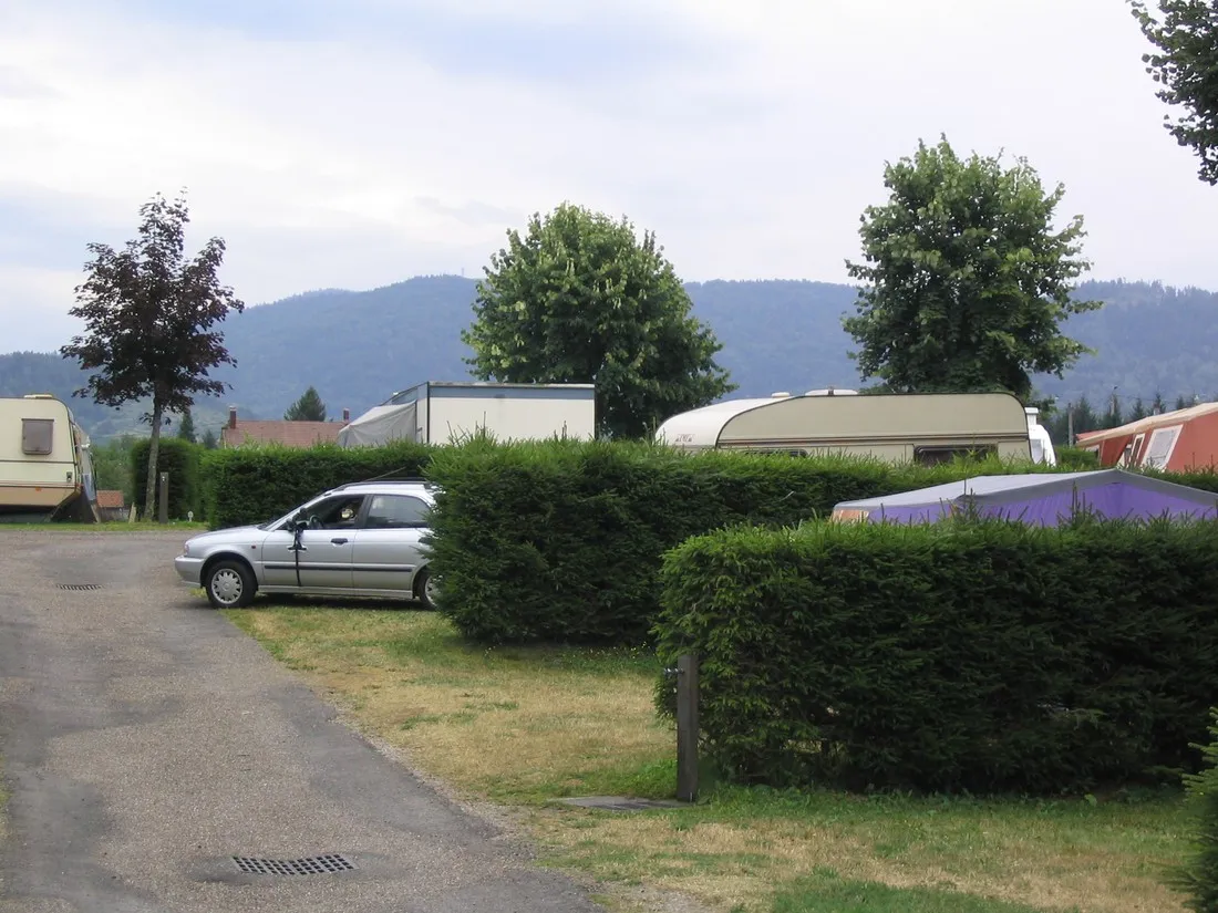 camping-municipal-clos-des-chaumes-le-thillot-zwfkx