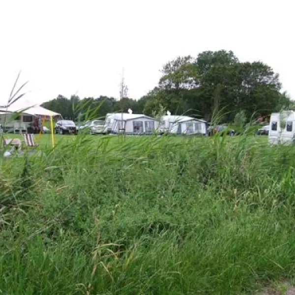 camping-de-terp-hiaure-whast
