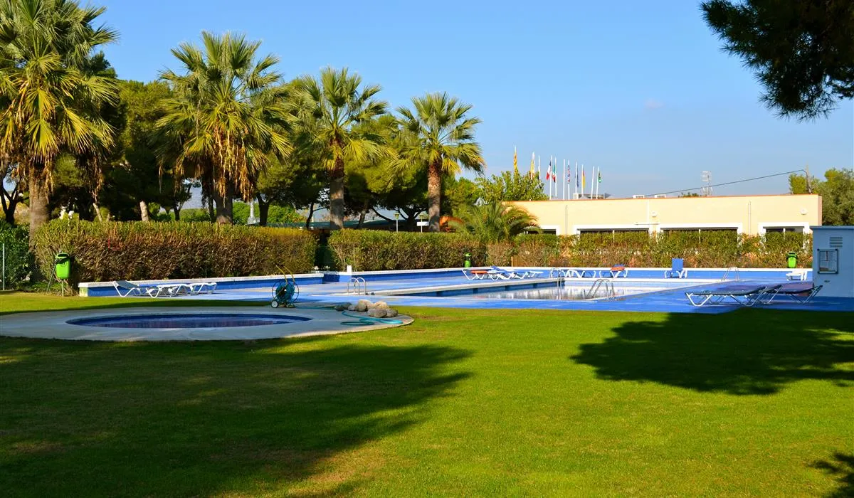 camping-el-garrofer-sitges-x1260
