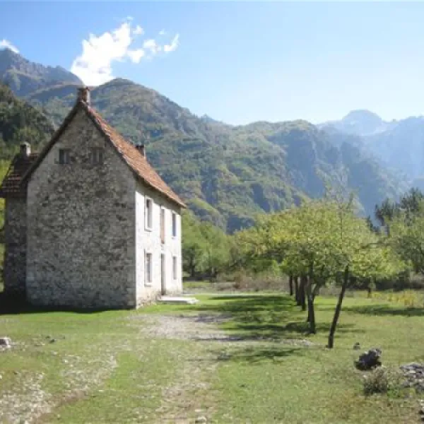 camping-rupa-guesthouse-camping-theth-0okqn
