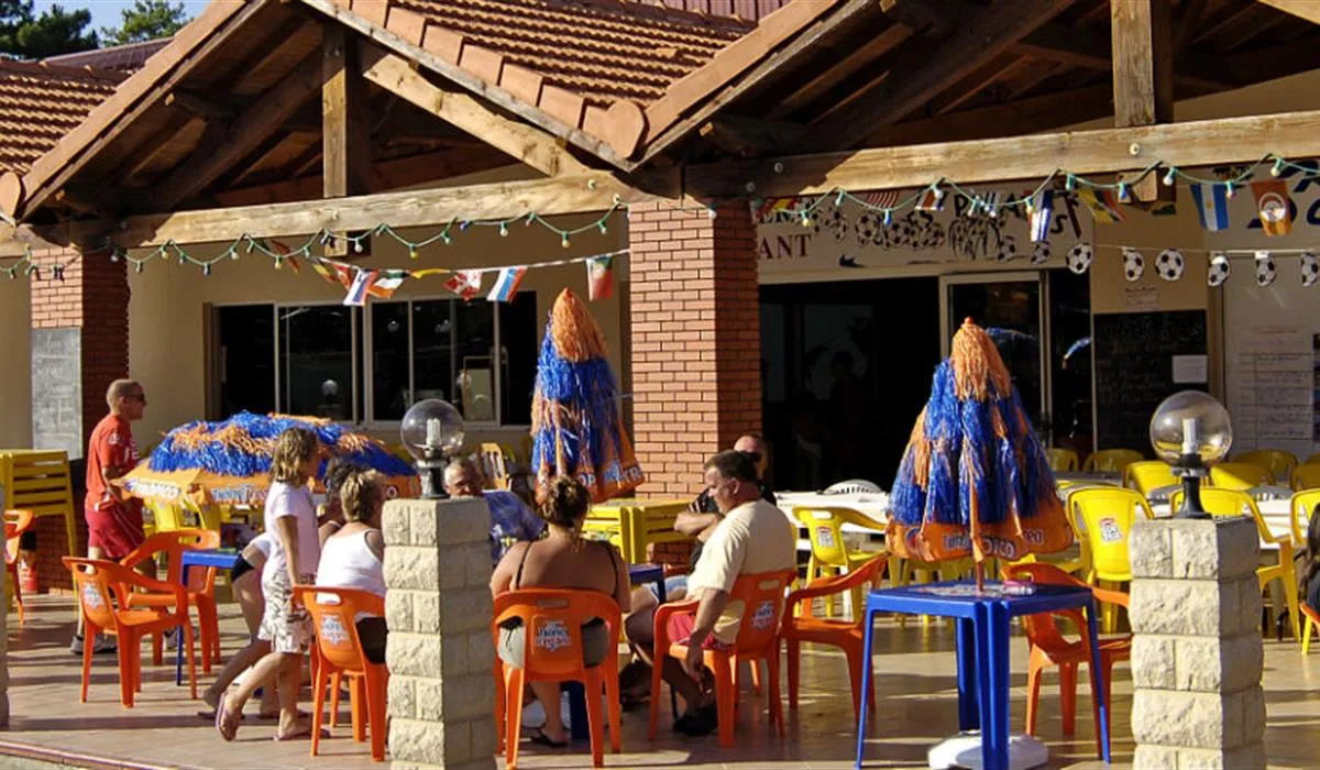 camping-le-tuquet-vert-jumilhac-le-grand-4gw31