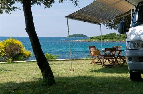 camping-valkanela-vrsar-jhr2w