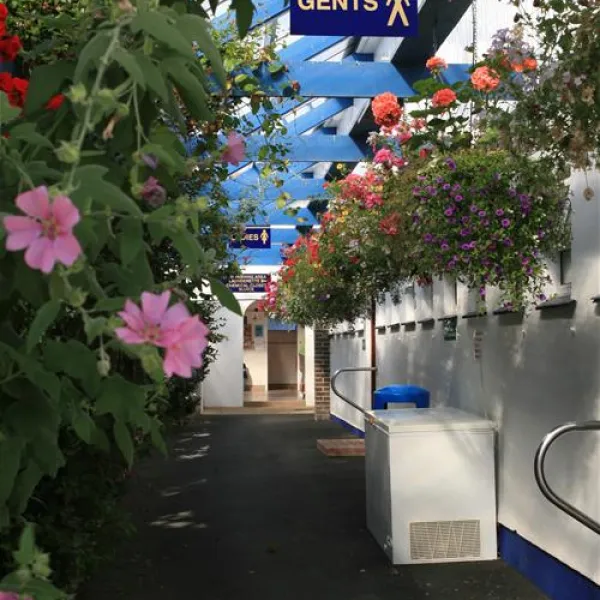 seaview-international-st-austell-9x5ak