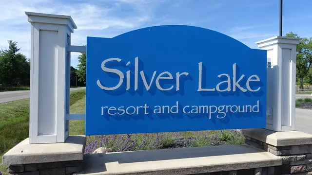 silver-lake-resort-and-campground-mears-cv2qq
