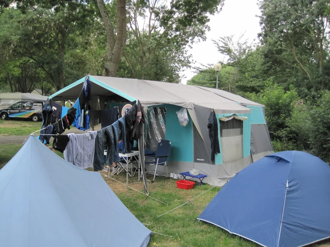 slow-camp-loire-vallee-les-ponts-de-ce-maine-et-loire-i7il6