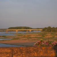 slow-camp-loire-vallee-les-ponts-de-ce-maine-et-loire-vmmwq
