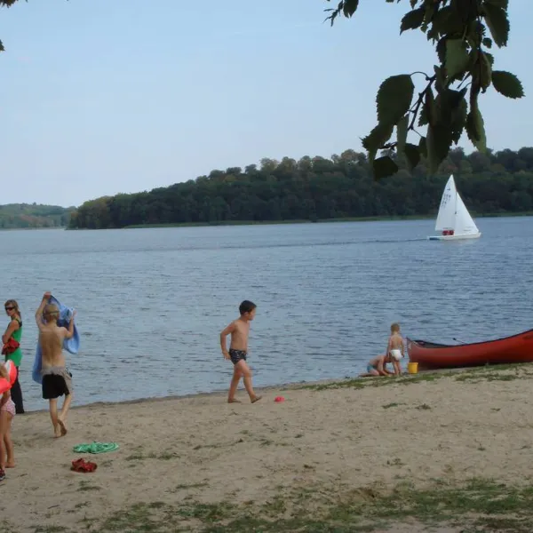 camping-an-der-schwentine-bad-malente-gremsmuhlen-3zppl