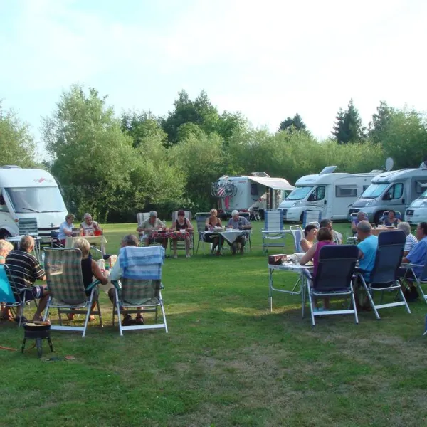 camping-an-der-schwentine-bad-malente-gremsmuhlen-f9bxh