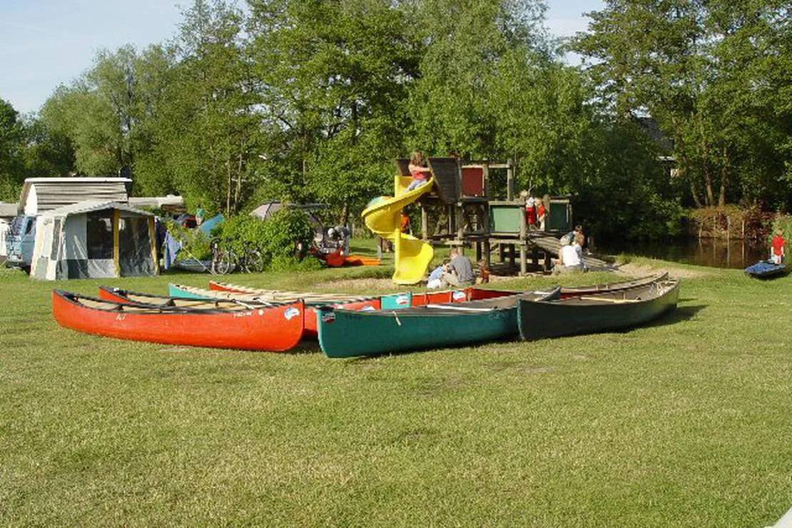 camping-an-der-schwentine-bad-malente-gremsmuhlen-nl67p