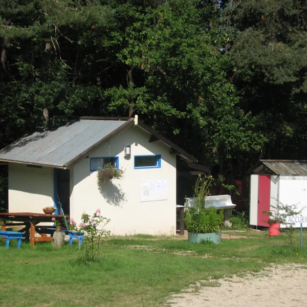 camping-la-vallee-verte-ambert-2vwxv