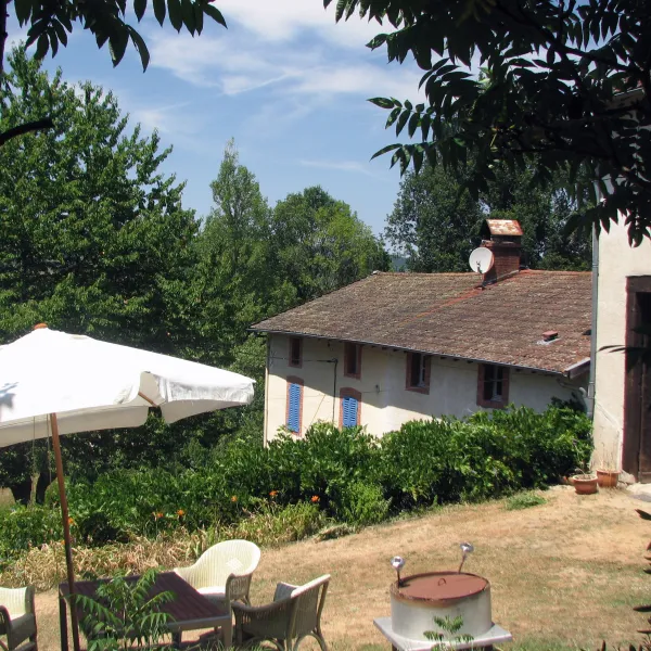 camping-la-vallee-verte-ambert-yuaky