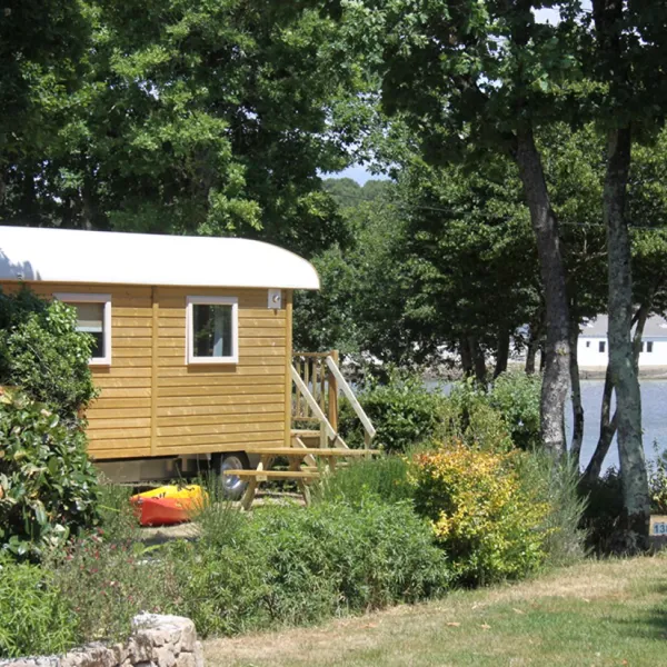 le-lac-carnaccarnac-plage-zhlpj
