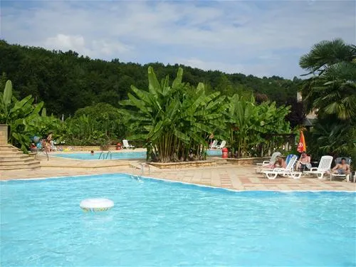 camping-le-paradis-saint-lon-sur-vzre-f6ffl