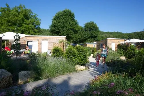camping-le-paradis-saint-lon-sur-vzre-os1zo