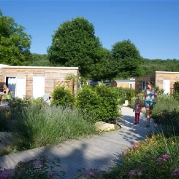 camping-le-paradis-saint-lon-sur-vzre-os1zo