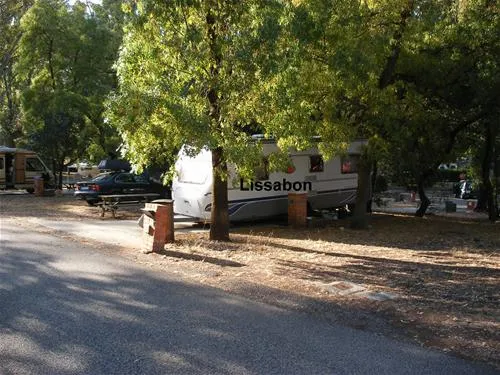 lisboa-camping--bungalows-monsanto-zvigv