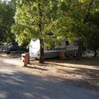 lisboa-camping--bungalows-monsanto-zvigv
