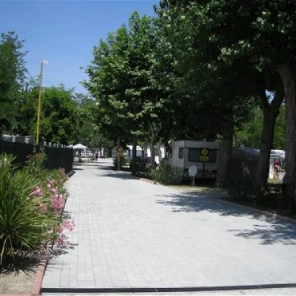 camping-green-san-mauro-a-mare-l8ggz