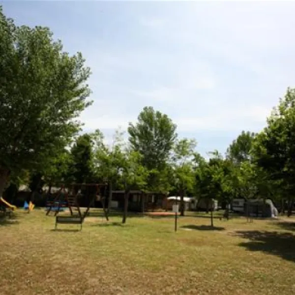 camping-green-san-mauro-a-mare-uvaf0