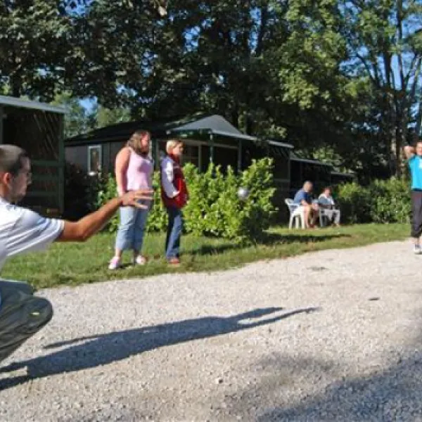 camping-du-lac-foix-hnd5g