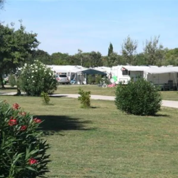 camping-kazela-medulin-o4xns