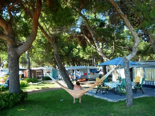 camping-kazela-medulin-oomfa