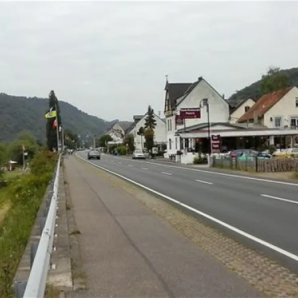 knaus-campingpark-moselburgen-burgenmosel-f7jbo