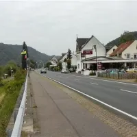 knaus-campingpark-moselburgen-burgenmosel-f7jbo