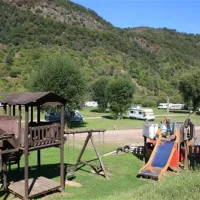 knaus-campingpark-moselburgen-burgenmosel-fg7e9