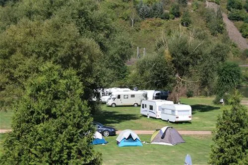 knaus-campingpark-moselburgen-burgenmosel-tcmcb