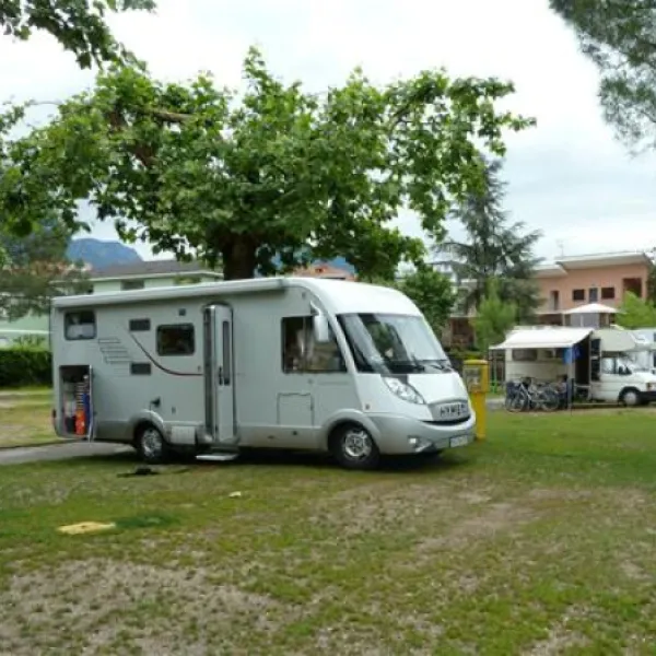 campeggio-bavaria-riva-del-garda-xtebh