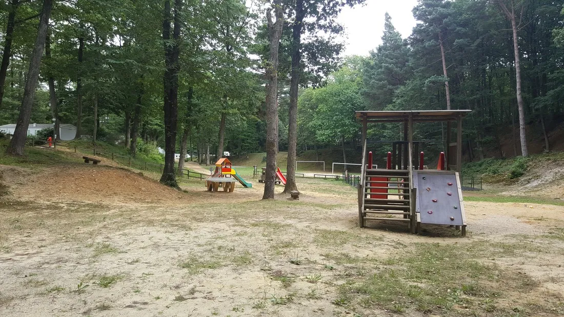 le-parc-des-roches-saint-chron-r73p0