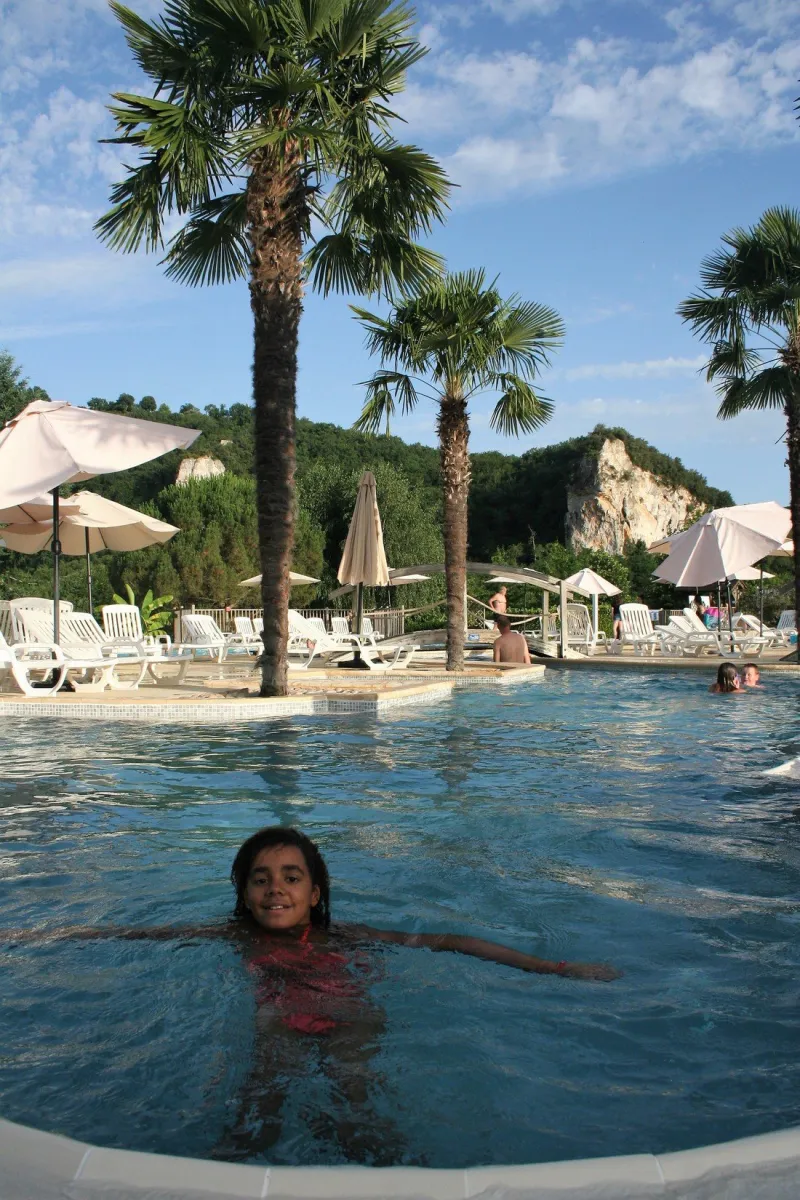 camping-soleil-plage-sarlat-tn4fj