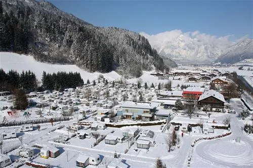 hells-ferienresort-zillertal-fgen-hrztq