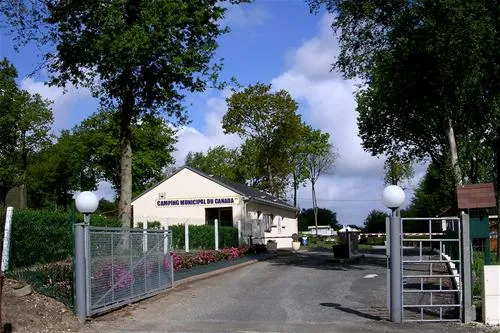 camping-municipal-du-canada-toussaint-oywlj