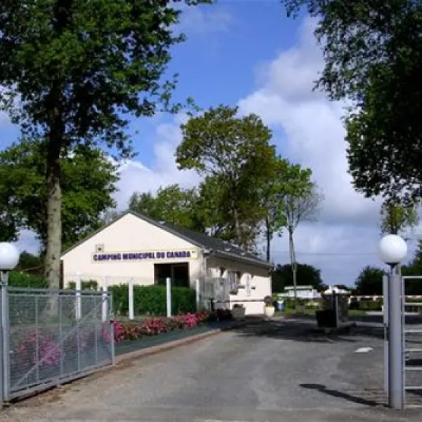 camping-municipal-du-canada-toussaint-oywlj